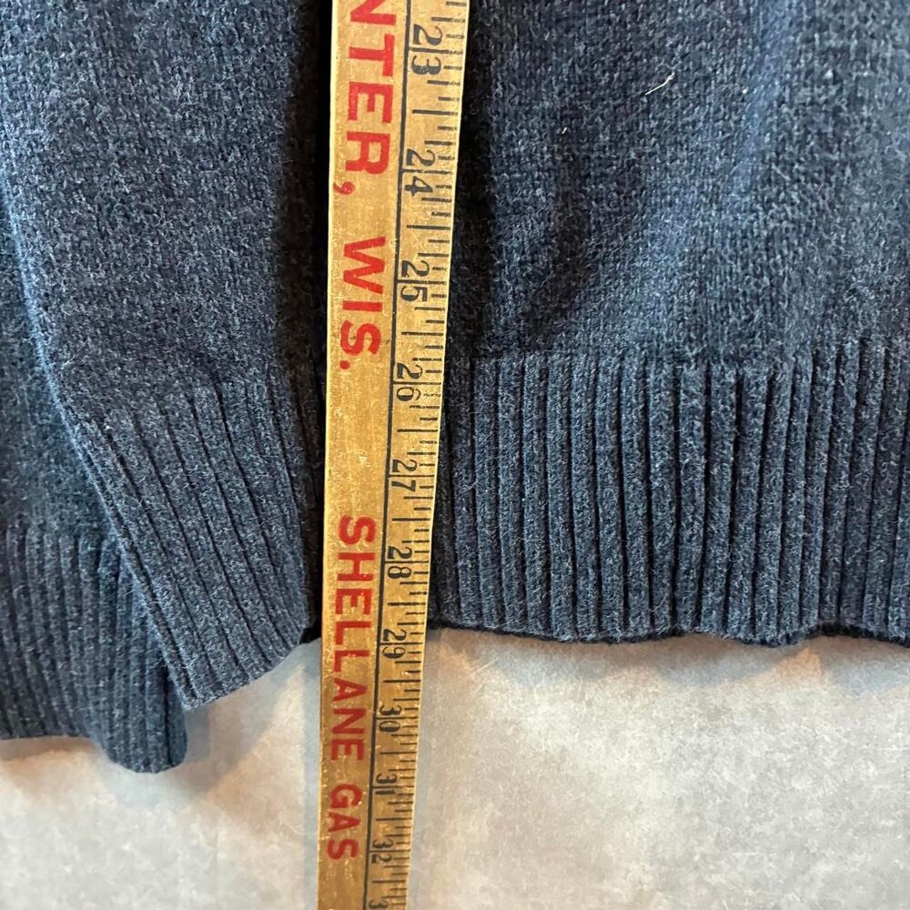 American-eagle Men's Grey and Black Jumper - Picture 4 of 5